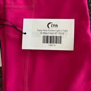 Zyia leggings Brand NWT